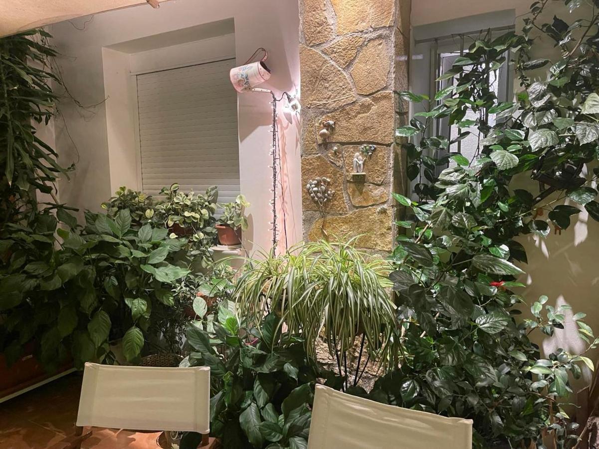 Ferienwohnung Eleonora'S Hidden Gem Athen Exterior foto