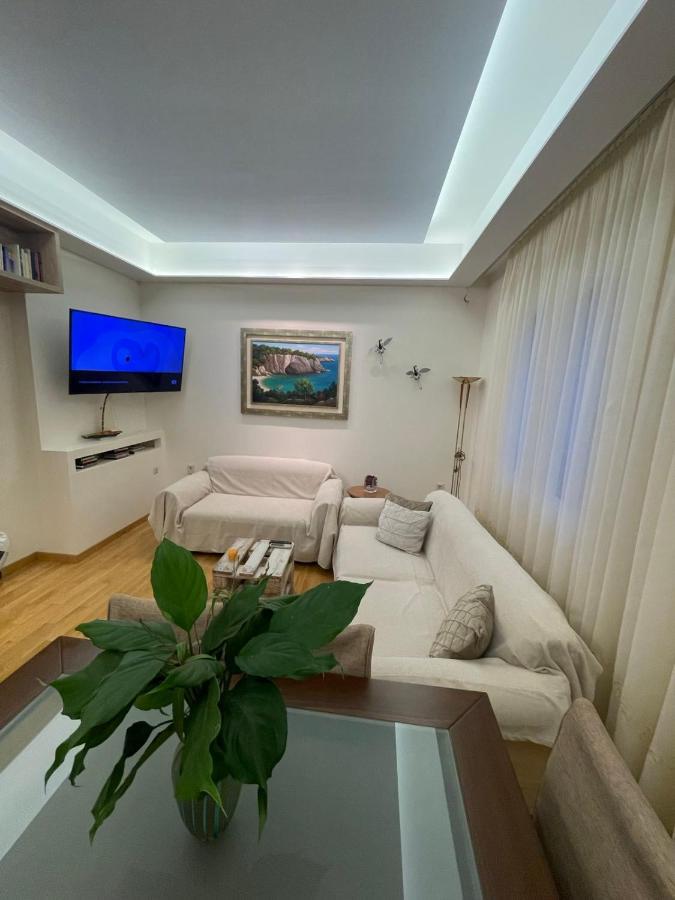 Ferienwohnung Eleonora'S Hidden Gem Athen Exterior foto