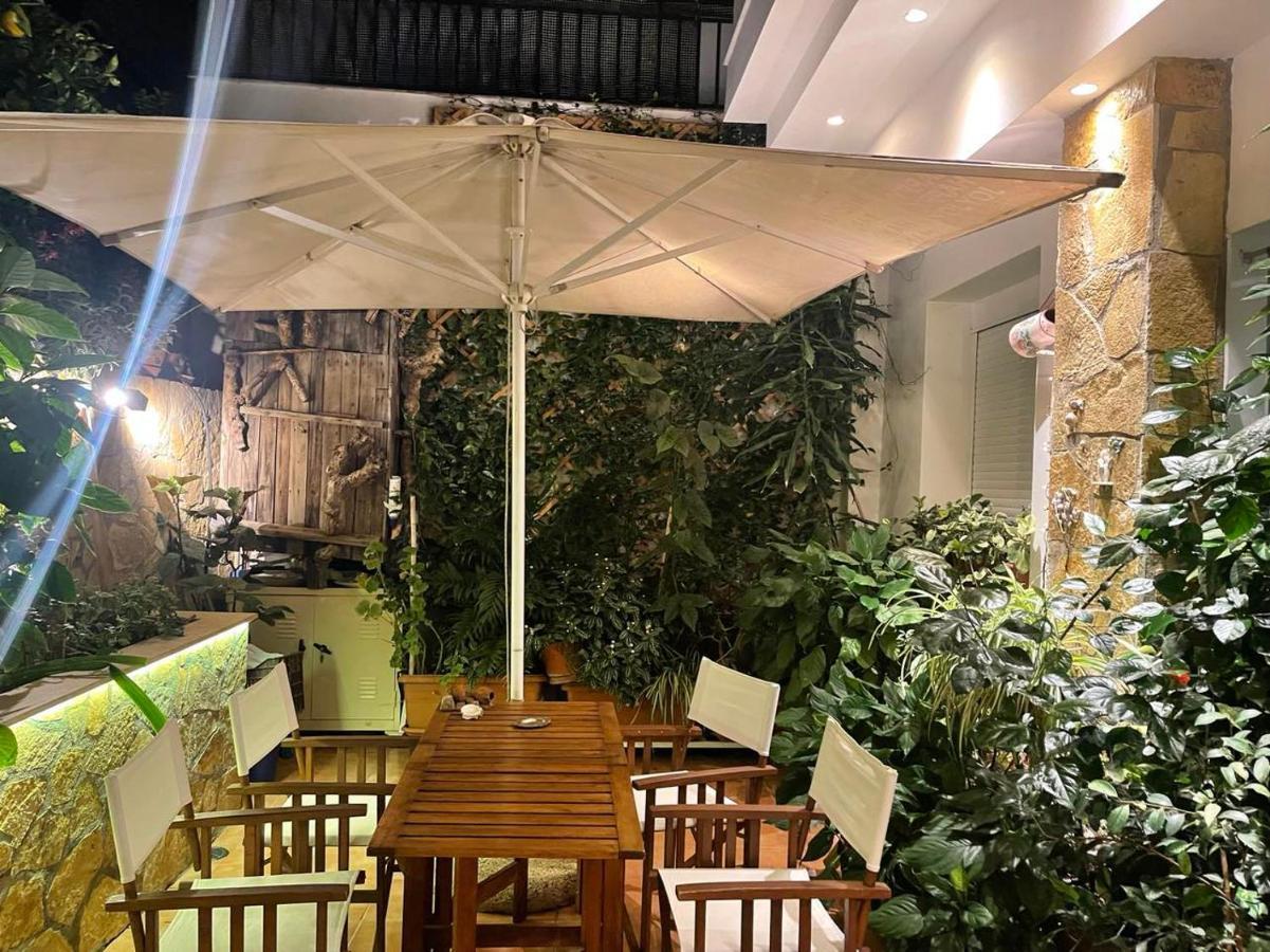 Ferienwohnung Eleonora'S Hidden Gem Athen Exterior foto